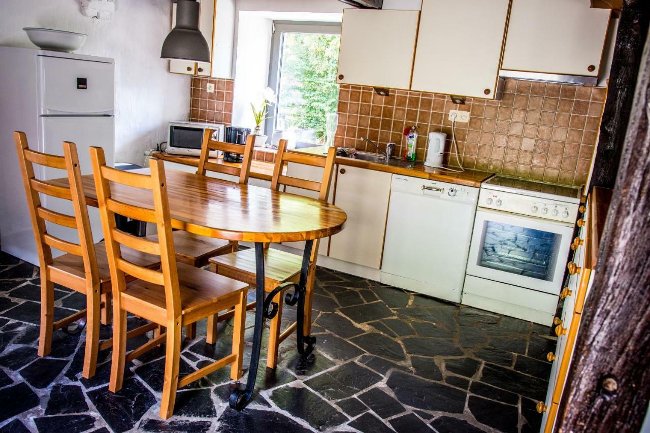 La Retiree Villa Grimbiémont Екстериор снимка